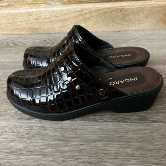 Ingaro Dark Brown Faux Crock Leather Clogs - Picture 6 of 14